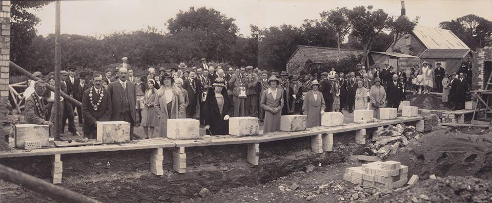 North Devon Journal, October 6, 1932 – New Village Hall