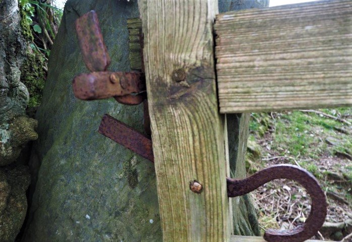 100 Objects 10: Gate Latch