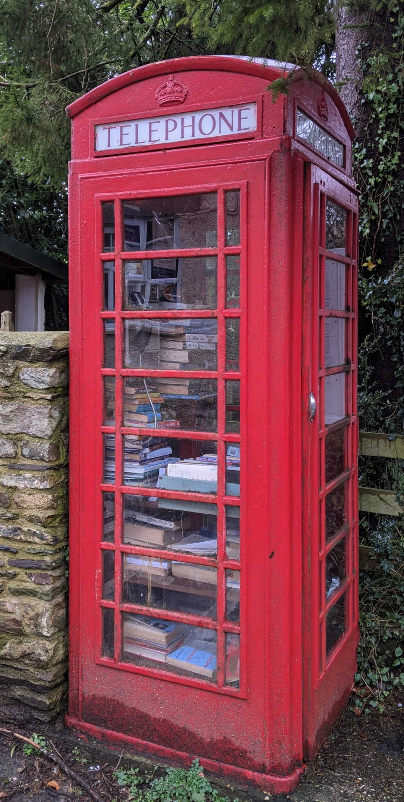 100 Objects 23: Red Phone Boxes